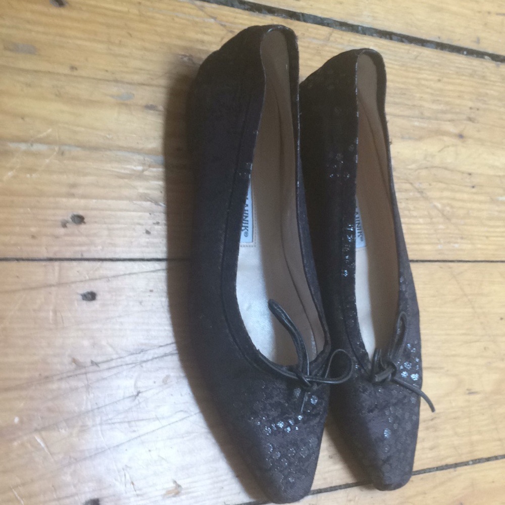 Manolo Blahnik black and metallic embroidered flat